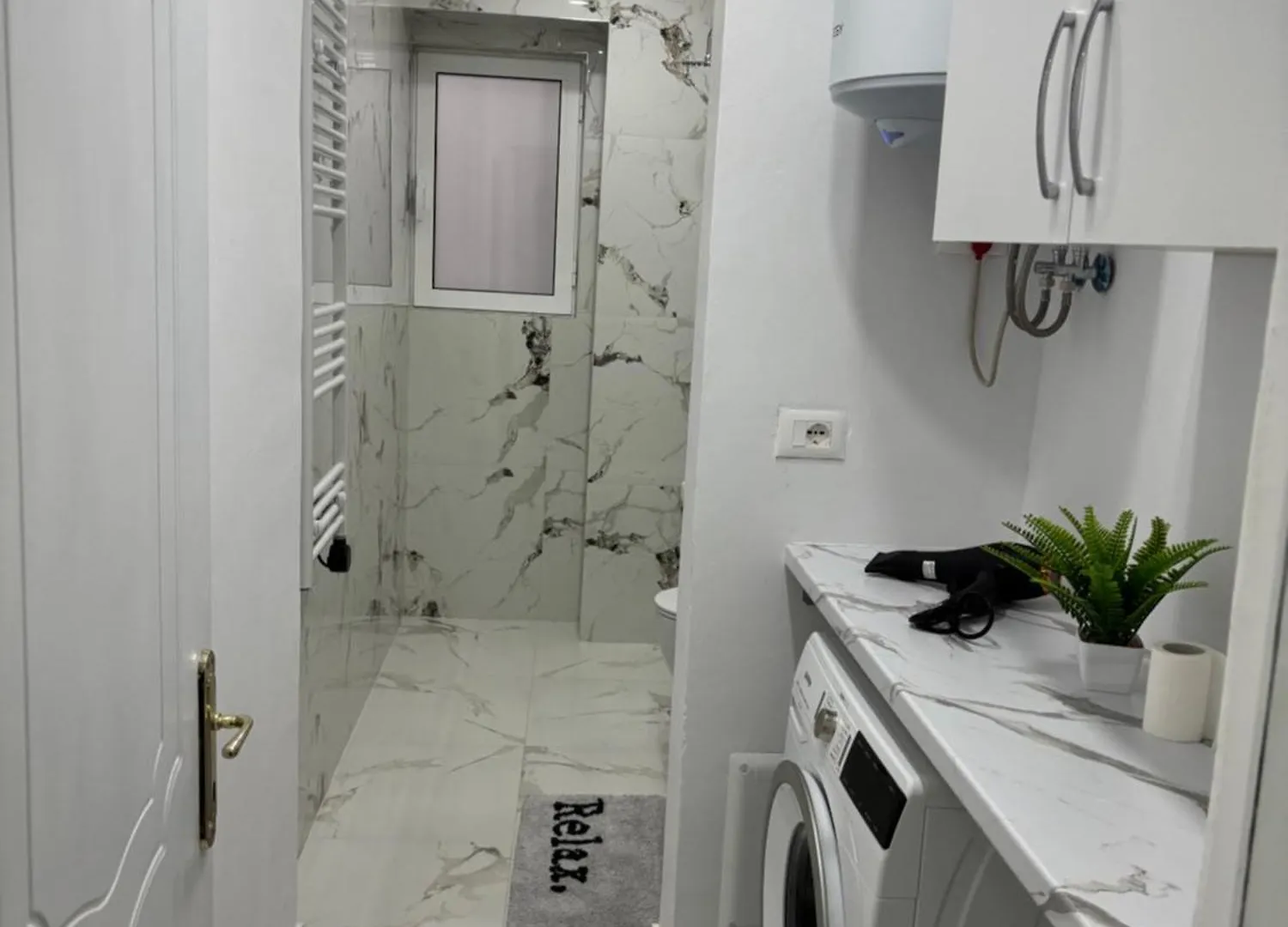Palpoja Home Тирана 0*,  Албания