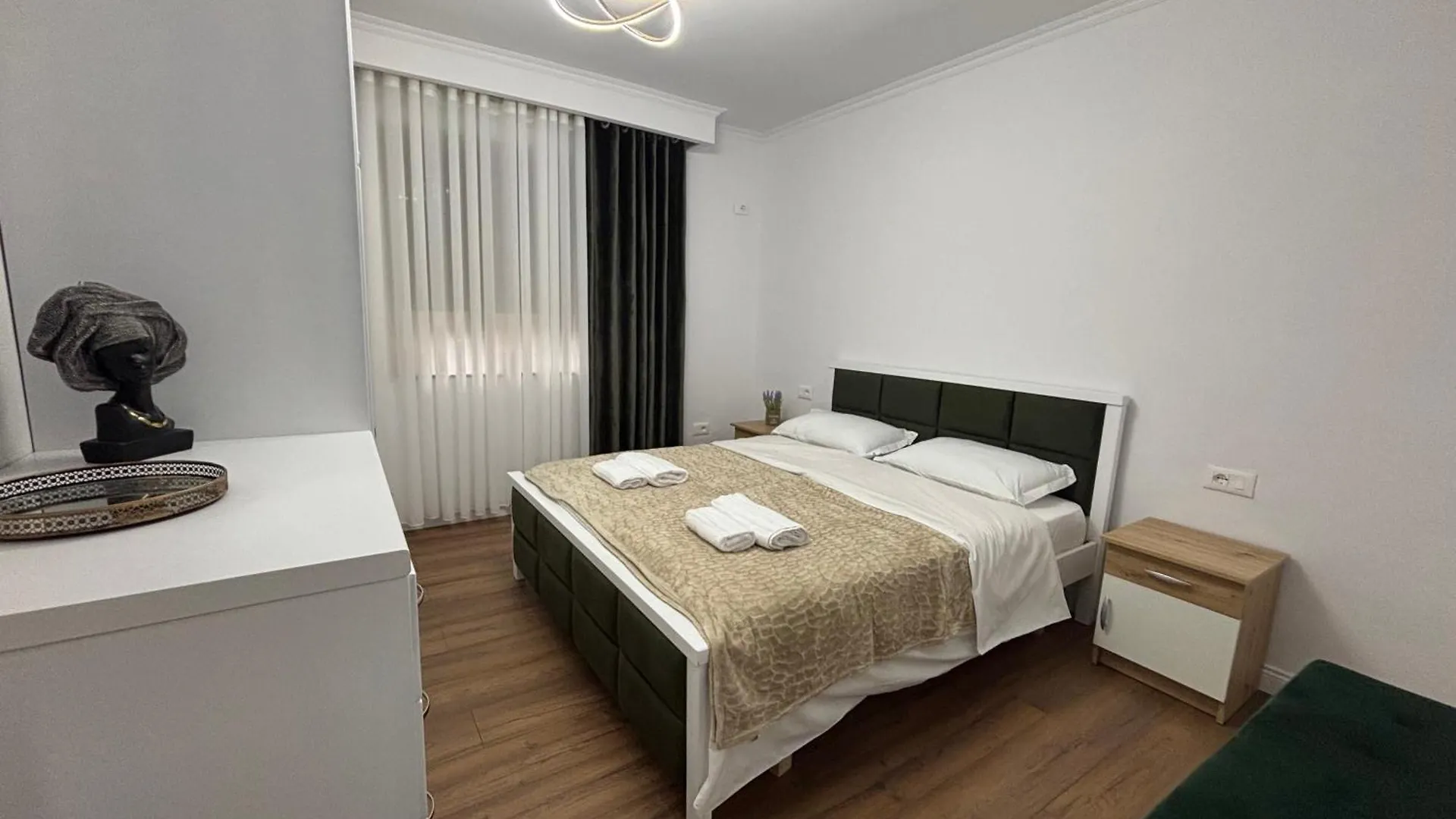 Palpoja Home Тирана Албания